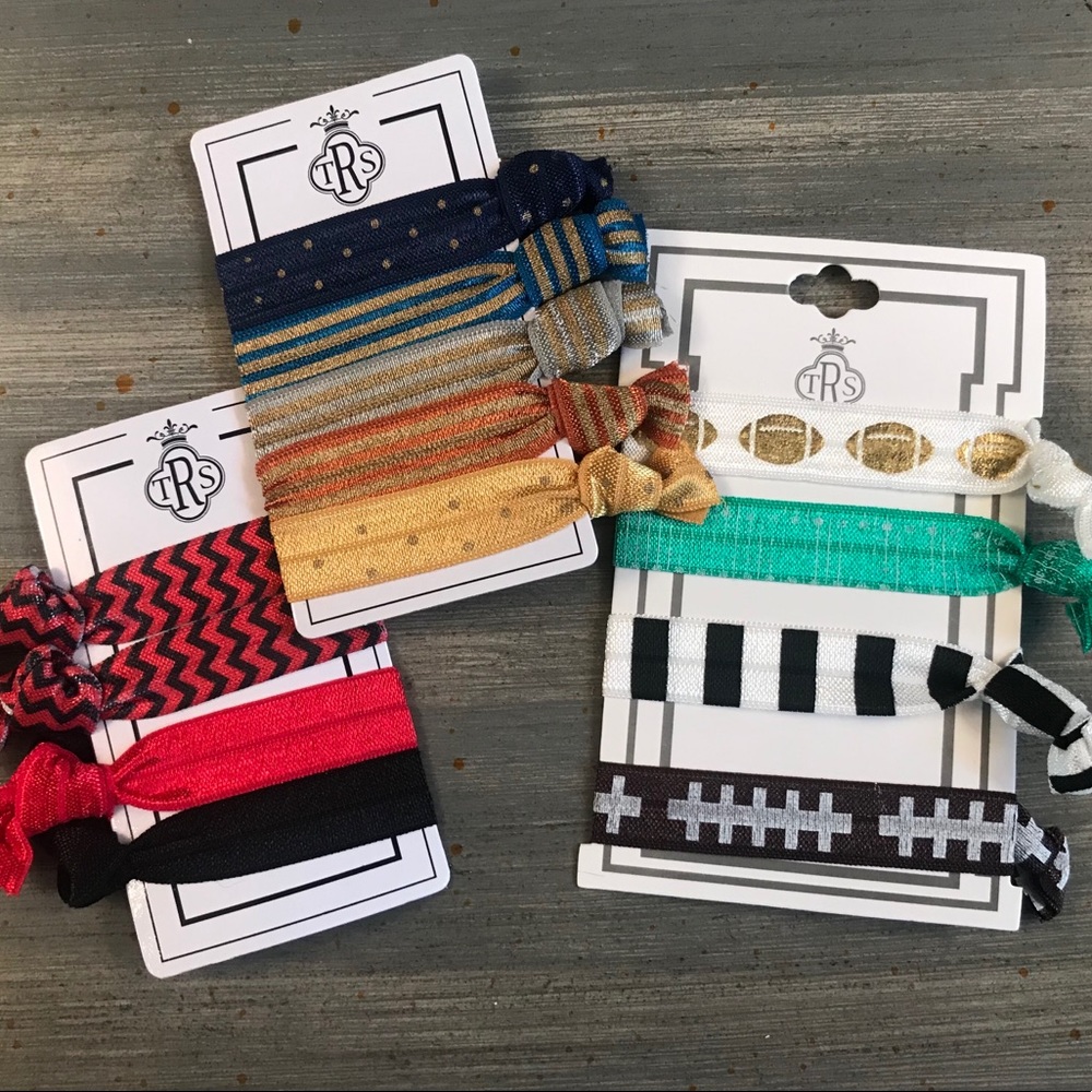 13 🆕Colorful Hair Ties